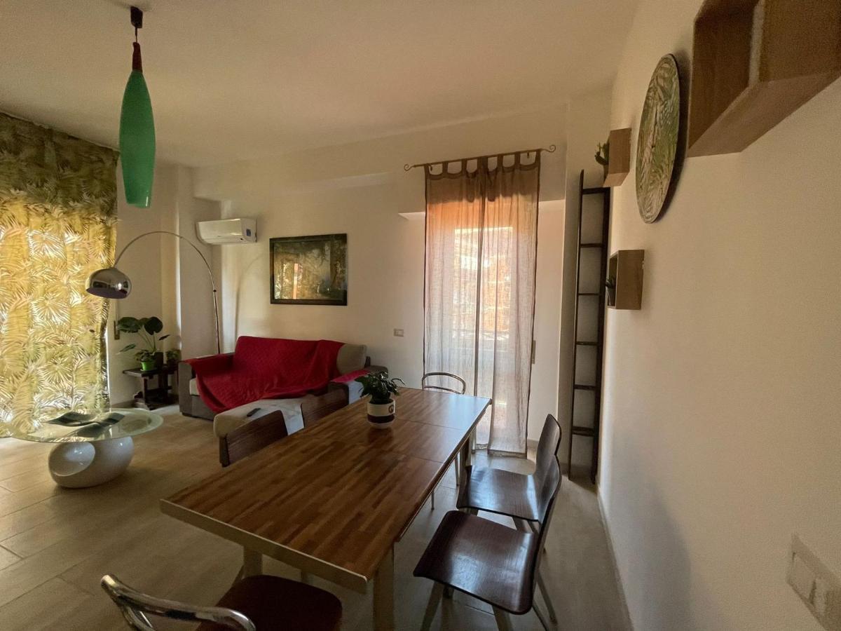 Casa Valente Appartement Ladispoli Buitenkant foto