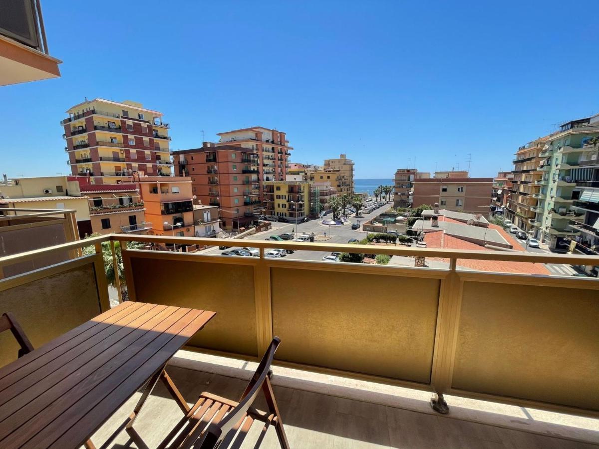 Casa Valente Appartement Ladispoli Buitenkant foto